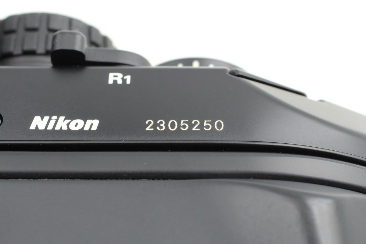 *Opt MINT w/ Strap* Nikon F4 SLR 35mm Film Camera AF 50mm F1.8 Lens From JAPAN
