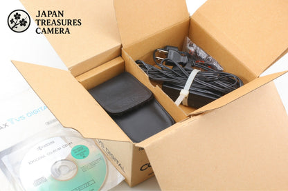 *Near MINT in Box* Contax TVS Digital Titanium 5.0MP Digital Camera From JAPAN
