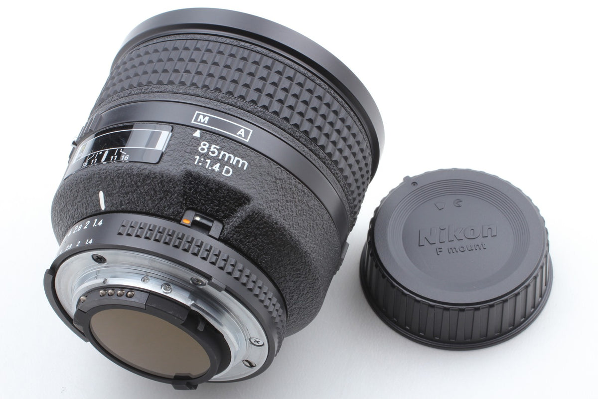 *Almost Unused in Box* Nikon AF Nikkor 85mm F1.4D Portrait Prime Lens From JAPAN
